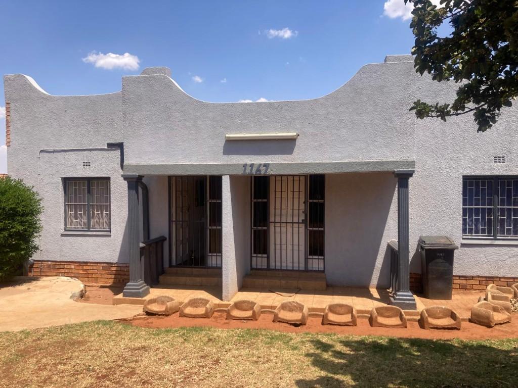 PROPERTY FOR SALE in Randburg - Image 1