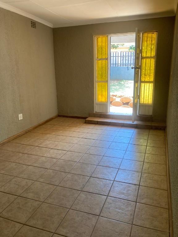 PROPERTY FOR SALE in Randburg - Image 14