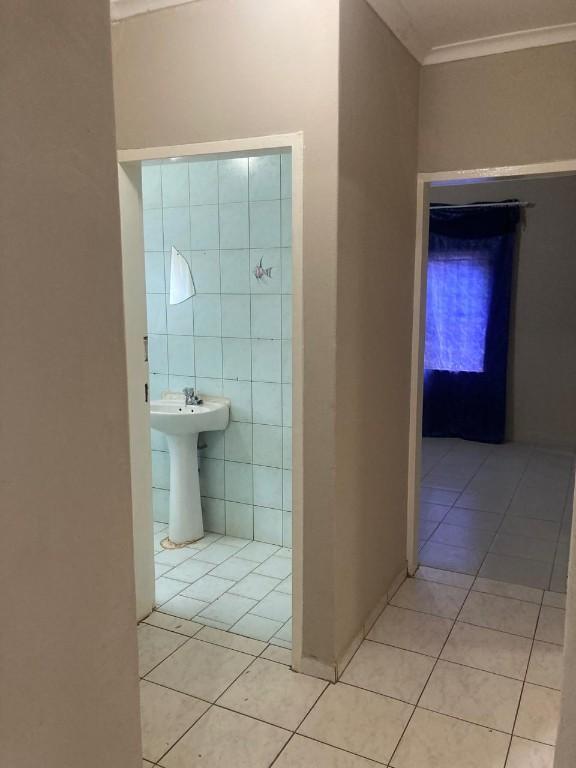 PROPERTY FOR SALE in Randburg - Image 20