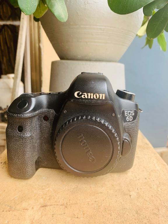Looking Canon 6d in Ghana - Image 1