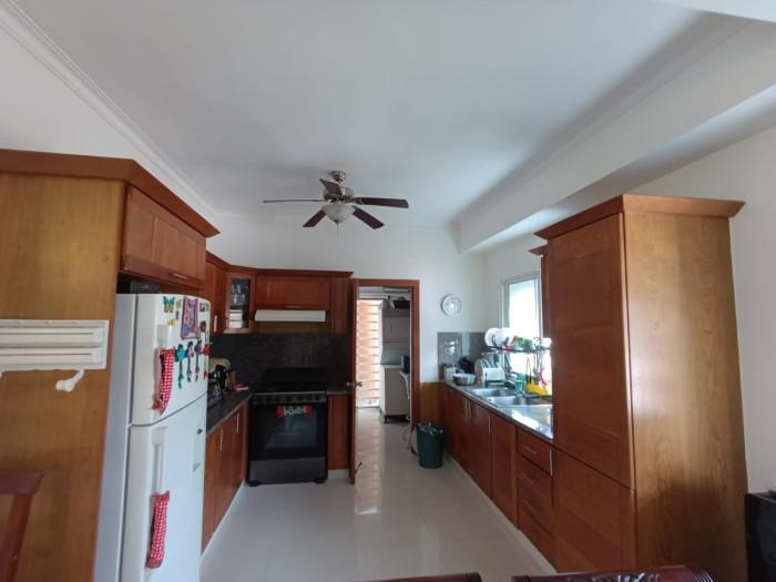 VENDO APARTAMENTO CON TERRAZA 2DO NIVEL ALMA ROSA 1 en la República Dominicana - Imagen 10