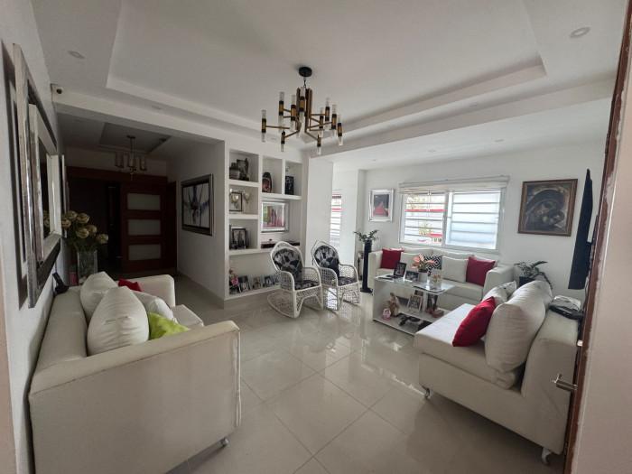 VENDO APARTAMENTO CON TERRAZA 2DO NIVEL ALMA ROSA 1 en la República Dominicana - Imagen 5