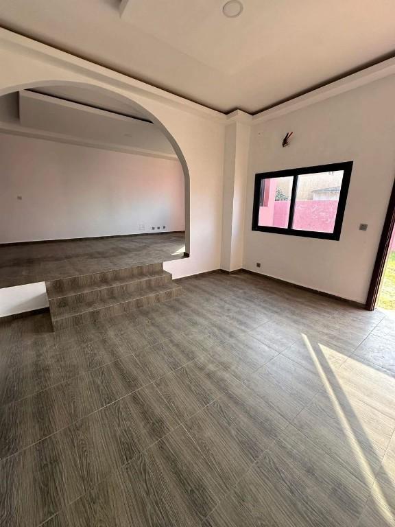 A LOUER UN SUPER DUPLEX DE 7 PIÈCES ROSIERS BASSAM en Côte d’Ivoire - Photo 7