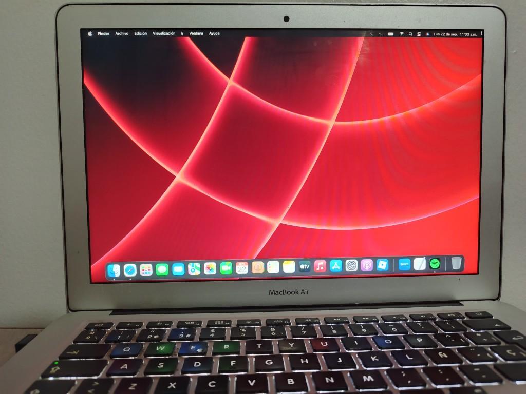 MacBook air 2017 en Bogotá - Imagen 2