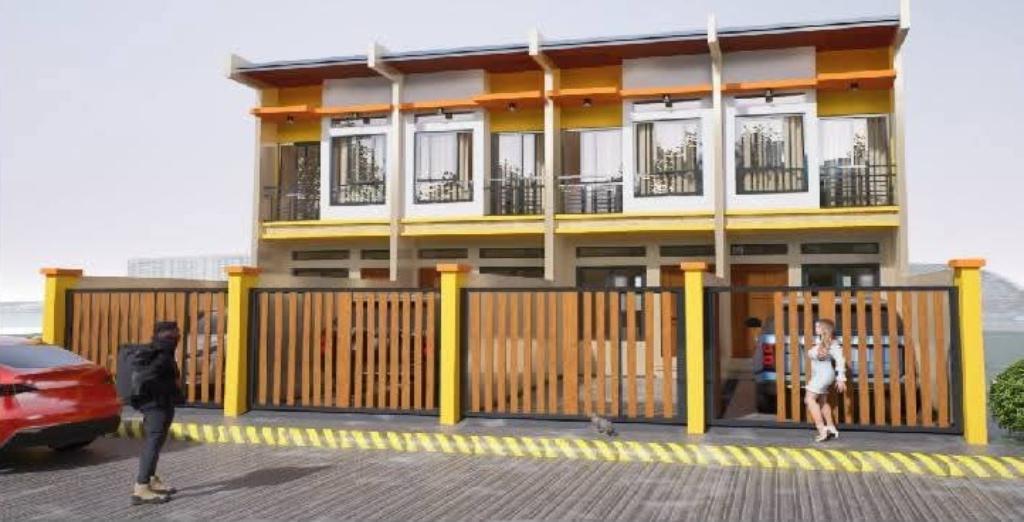 AFFORDABLE HOUSE & LOT IN LAS PIÑAS CITY in Kawit - Image 1