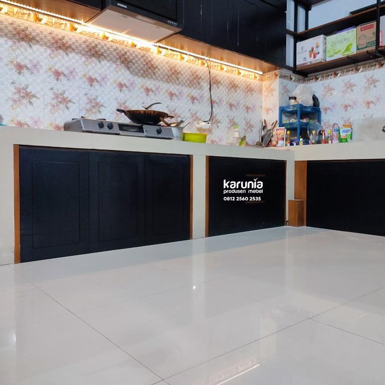 Custom Kitchen Set Kayu Full Plafon Klaten Jogja Solo Raya in Indonesia - Image 9