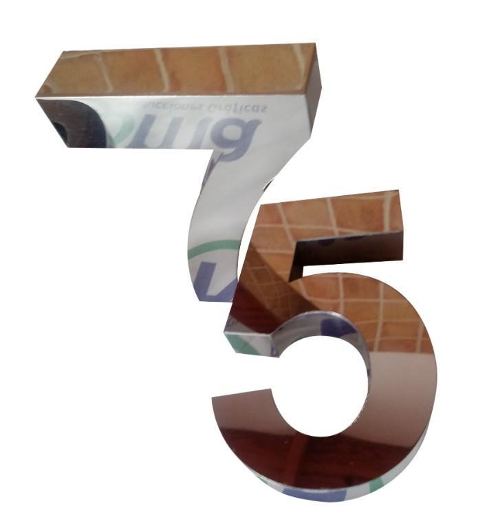 Numero 5 en acero para edificio en Llavallol - Imagen 2