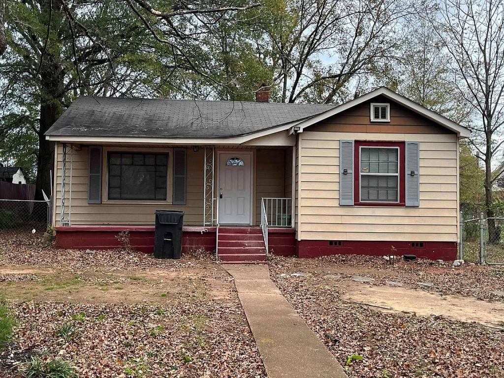 House for Rent in Decatur, Alabama, Ref# 202100446 in Decatur - Image 1