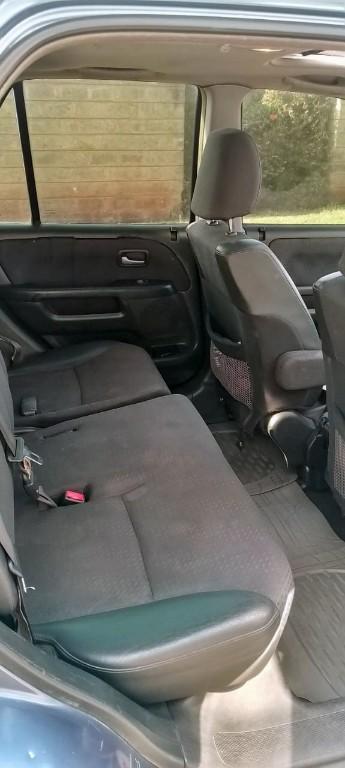 Honda CRV with sunroof, very clean in Nairobi - Image 7