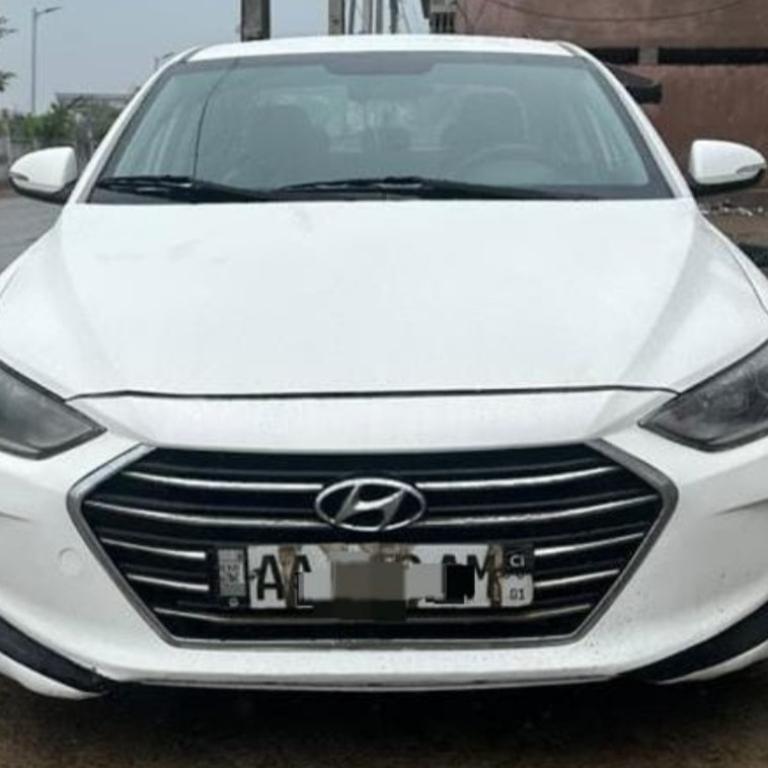 Hyundai Avante en vente à Abidjan - Photo 1