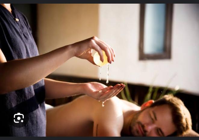 Saima Message Canter Relex Full Body Message Best Spa Service, in Peshawar - Image 2