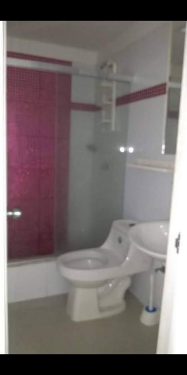 ARRIENDO HABITACION BARRIO LA ROSITA 2 VILLAVICENCIO en Colombia - Imagen 5