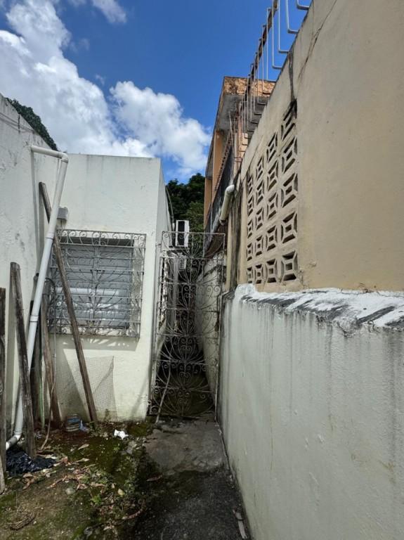 CASA COMERCIAL EN VENTA EN ALMA ROSA I en La Victoria - Imagen 4