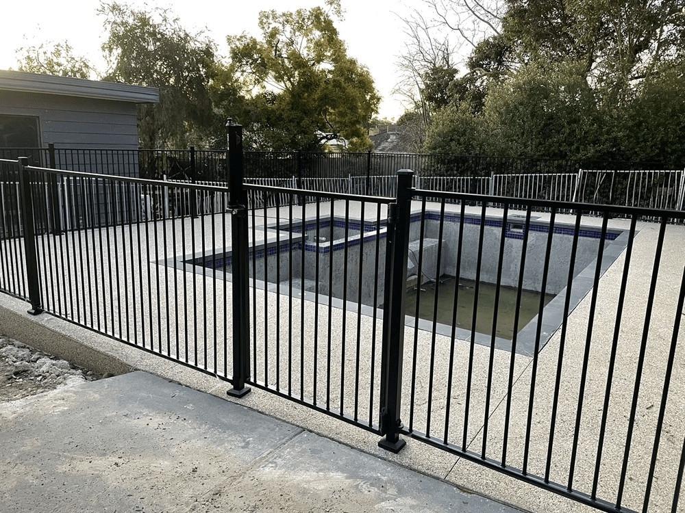 Au Ch Chain — Melbourne Eko Decking & Gates | Free Quote in Mordialloc - Image 2