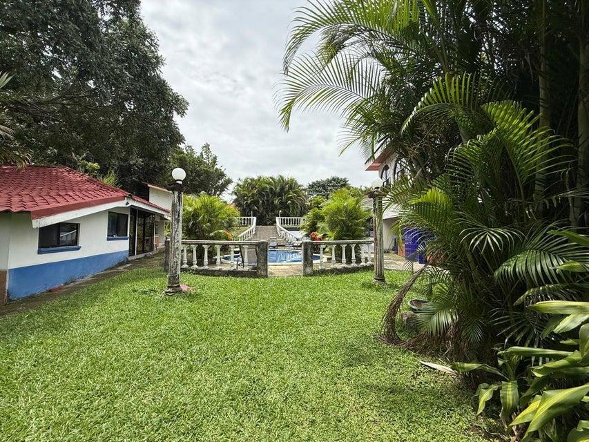 VILLA CON APARTAMENTOS INDEPENDIENTES EN VENTA, FLORES HEREDIA, en La Unión - Imagen 8