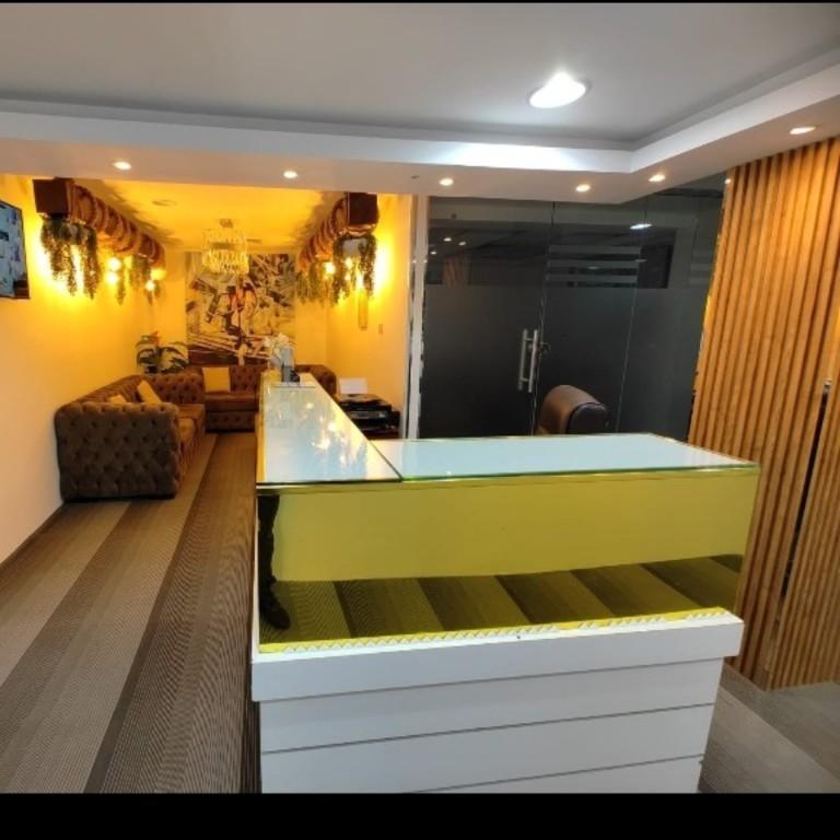 Office for Rent in United Arab Emirates - Image 1