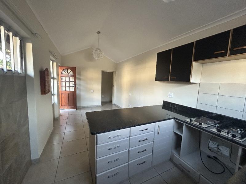 Complex 1132-ref-7123 for Rent in Meer En See, Richards Bay in Richards Bay - Image 1
