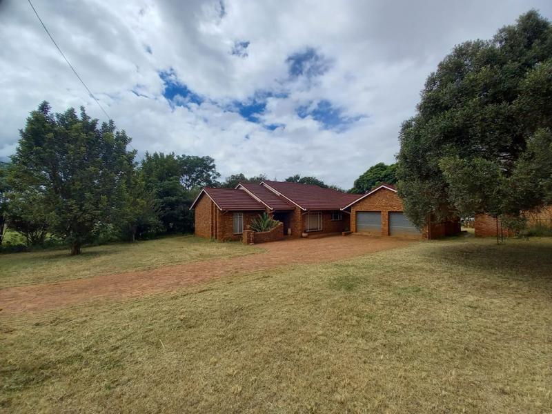 House 1858-ref-16139 for Sale in Laersdrif, Groblersdal in Middelburg - Image 1
