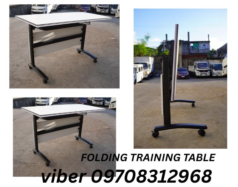 FOLDING TABLE WITH MODESTY in Bignay - Image 8
