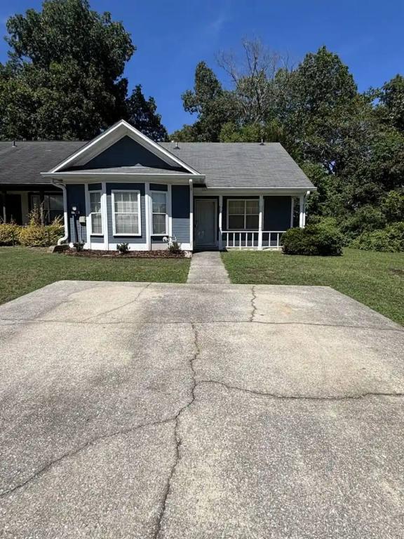 House for Rent in Pelham, Alabama, Ref# 202101178 in Birmingham - Image 1