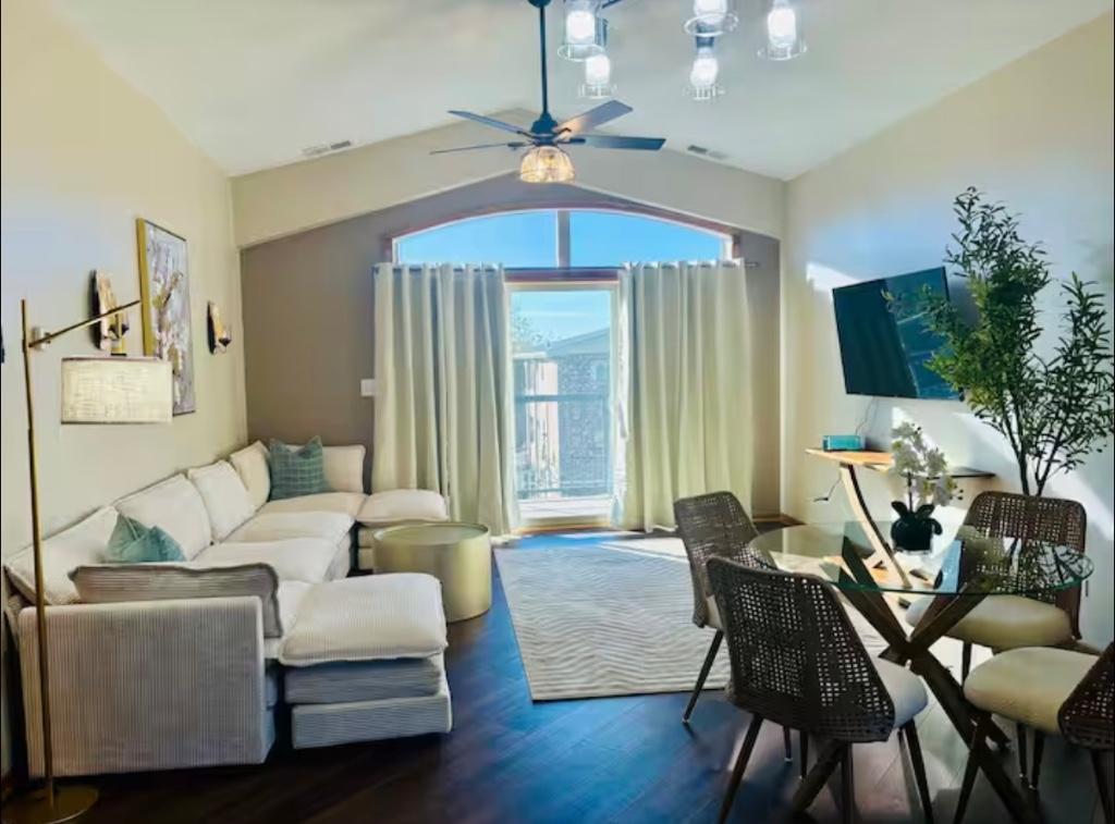 7-Unit Turnkey Condo Portfolio- Chicago Ridge- in United States - Image 6