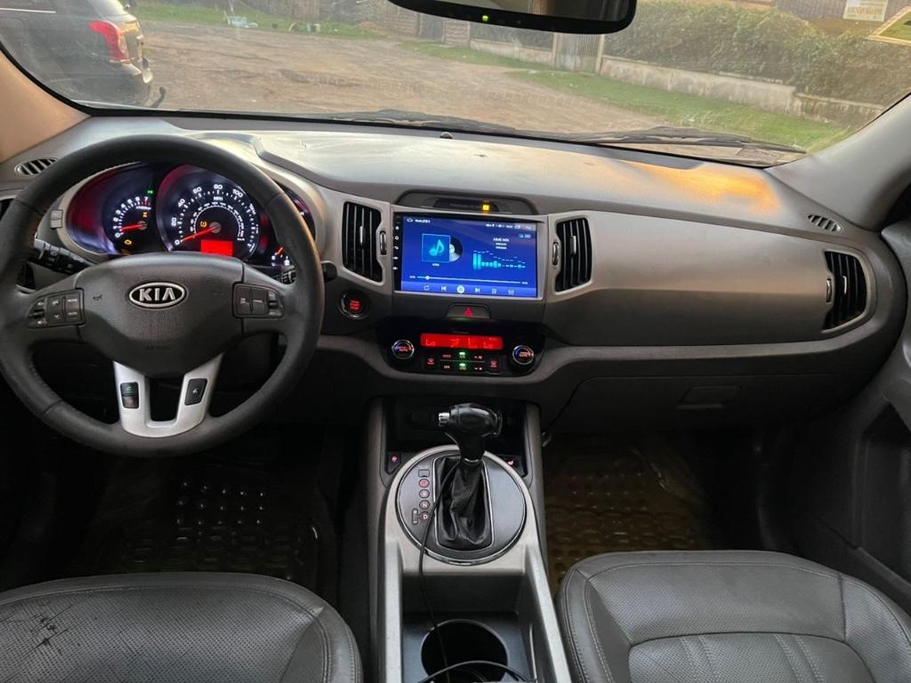 KIA SPORTAGE 2014 AUTOMATIQUE FULL OPTION au Cameroun - Photo 8