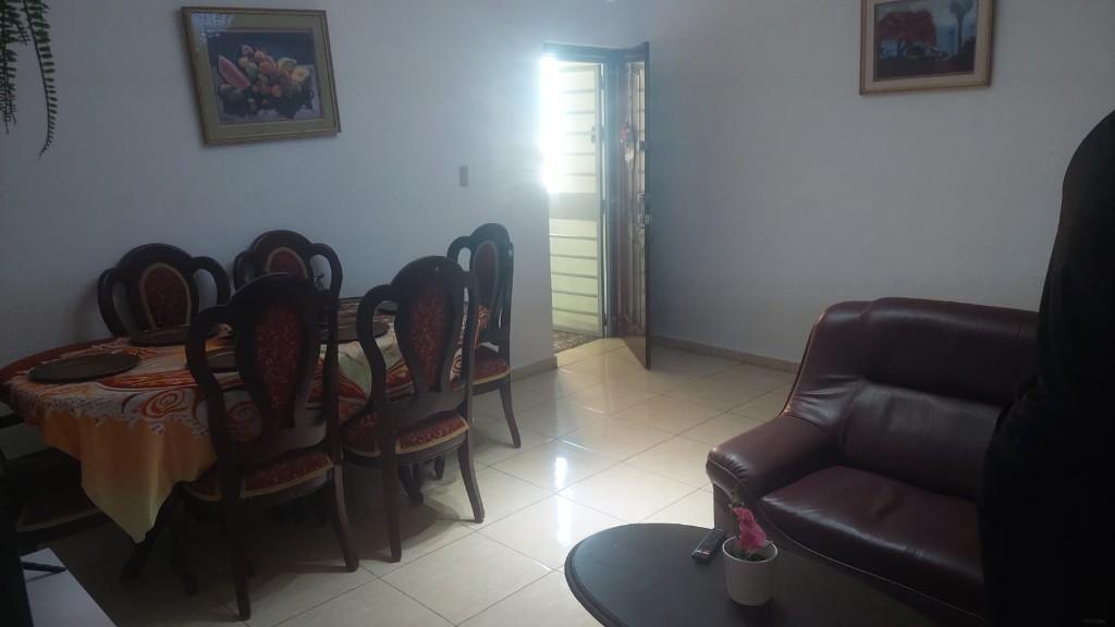 VENDO APARTAMENTO ZONA UNIVERSITARIA en la República Dominicana - Imagen 3