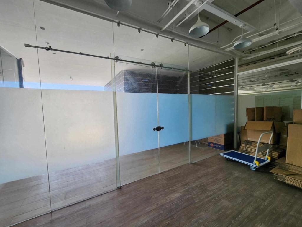 Office Space For Lease Semi Fitted 400 sqm Quezon City in Malabon - Image 2