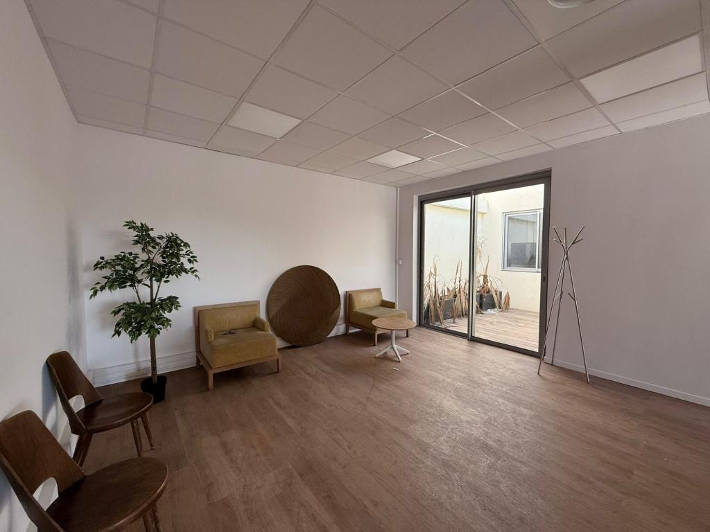 PLATEFORME 14 -2 à Marseille - Photo 1