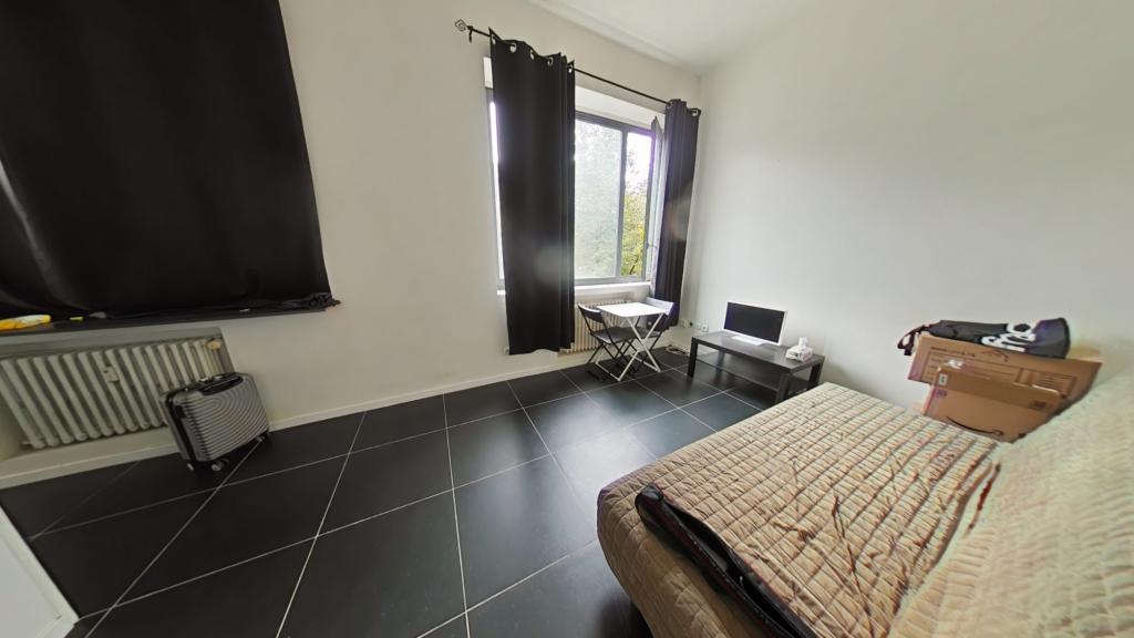STUDIO MEUBLE à Saint-Étienne - Photo 1