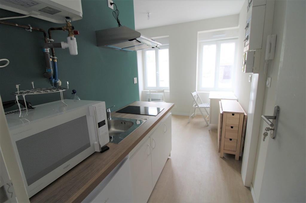 ST-Brieuc, rue Rabelais à Saint-Brieuc - Photo 1