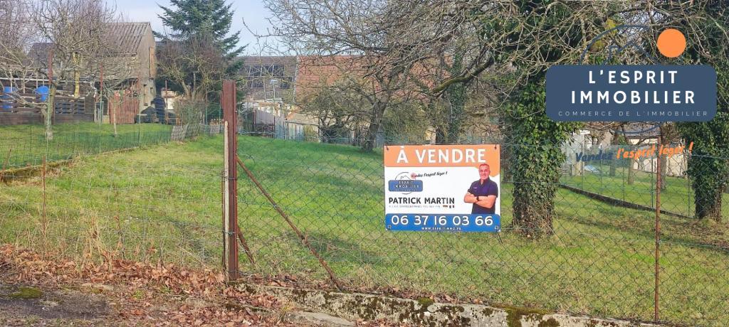 Terrain constructible ROUHLING 8 Ares à Forbach - Photo 1