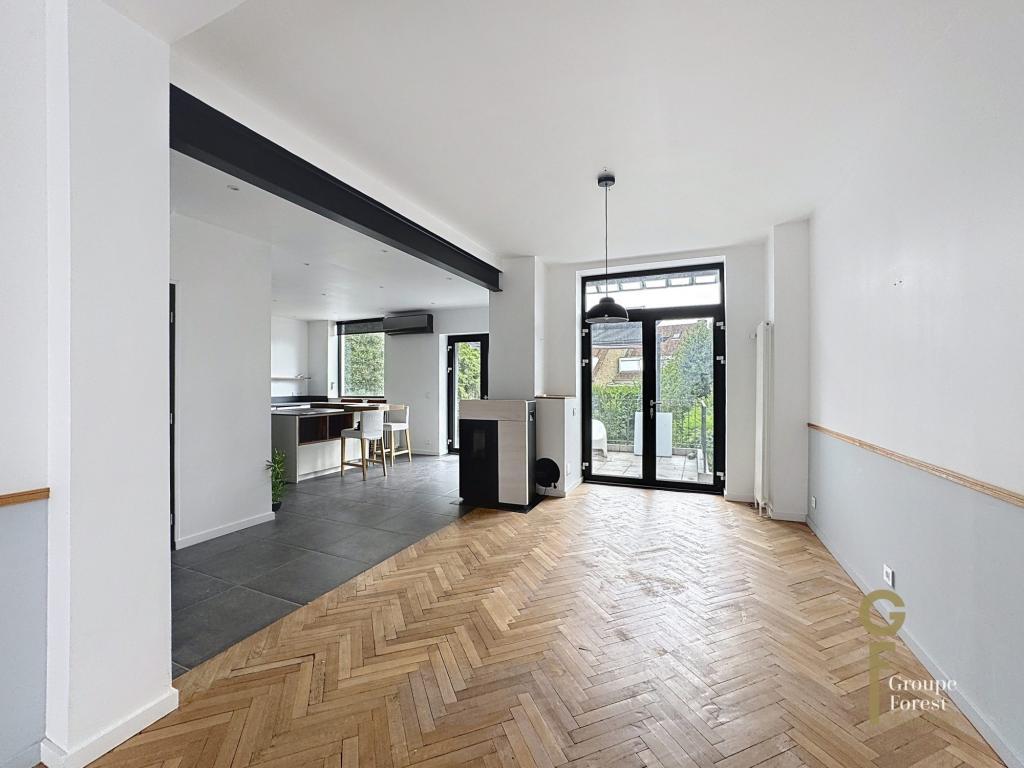 EMPLACEMENT TOP POUR CETTE NOUVELLE LOCATION à Tourcoing - Photo 1