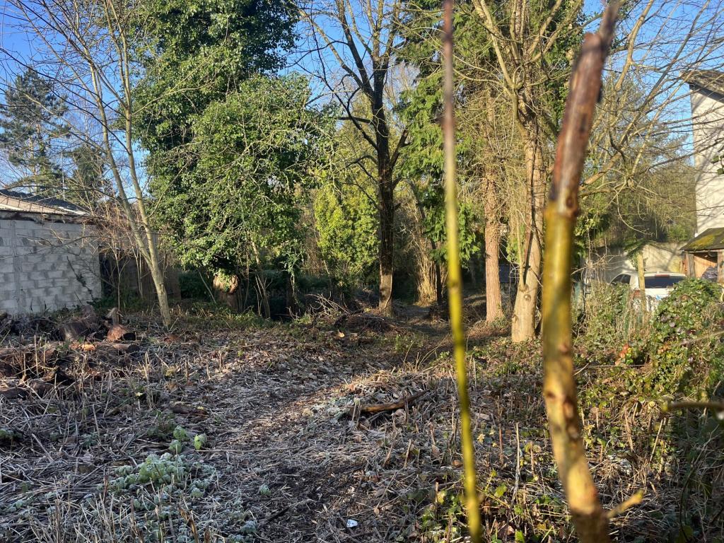 Terrain constructible à Goussainville - Photo 1