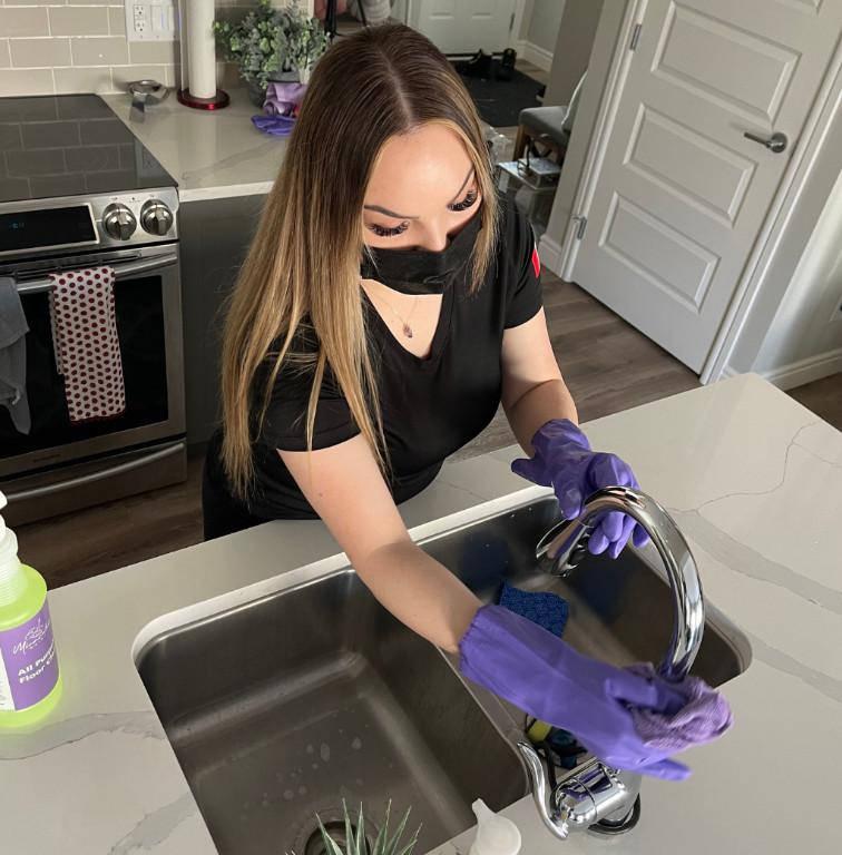 Deep Cleaning Service Winnipeg in Winnipeg - Image 4