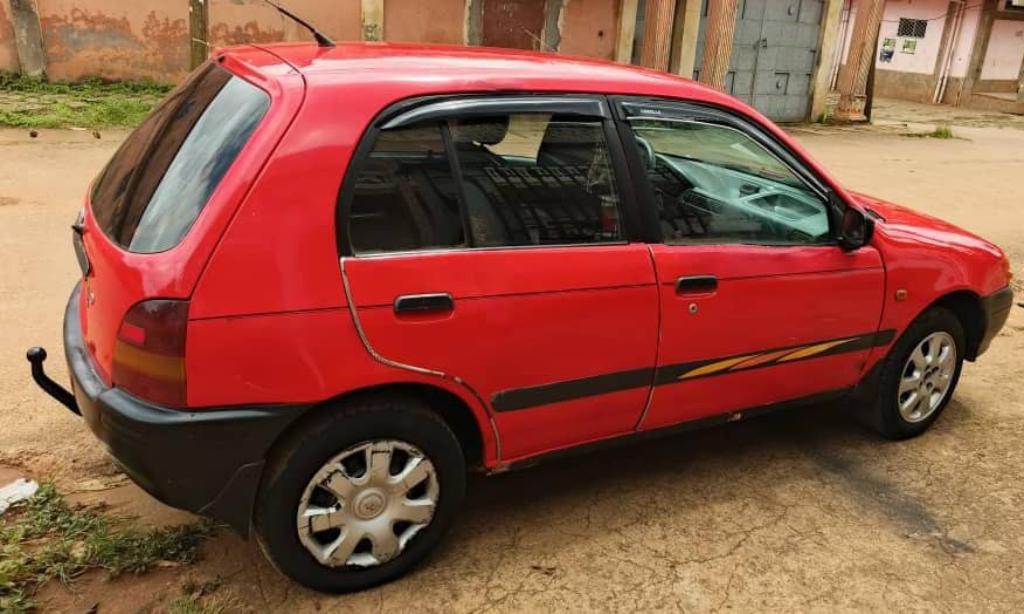 TOYOTA STARLET COUPE AVION à Yaoundé - Photo 9