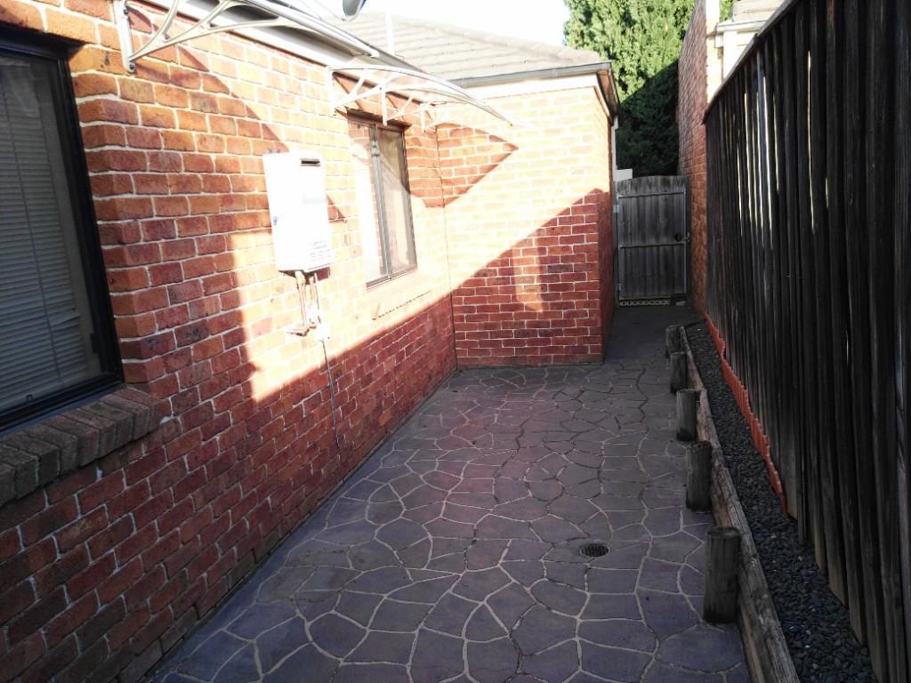 Stylish Self-Contained Studio All Bills Included – Move-In Ready in Australia - Image 8