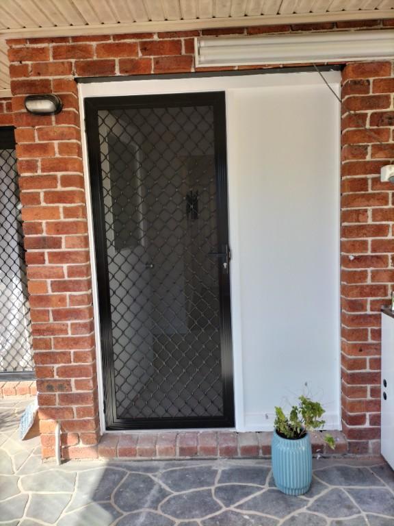 Stylish Self-Contained Studio All Bills Included – Move-In Ready in Australia - Image 1