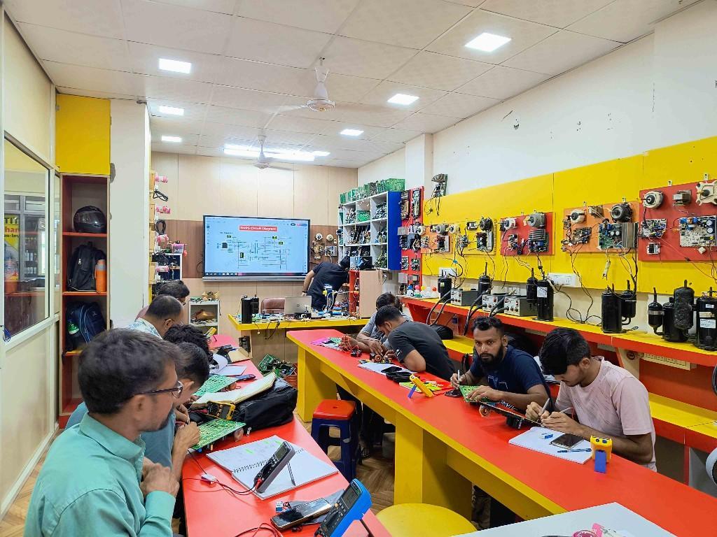 Professional AC Repairing Course with Practical Training in India - Image 3