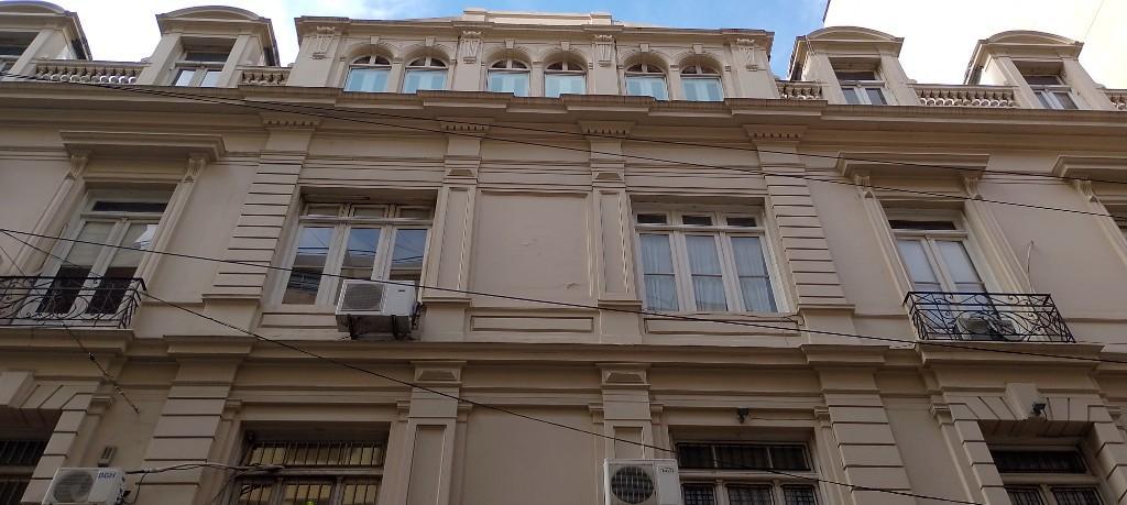 OFICINA VENTA EN PRESTIGIOSO EDIFICIO en Munro - Imagen 2