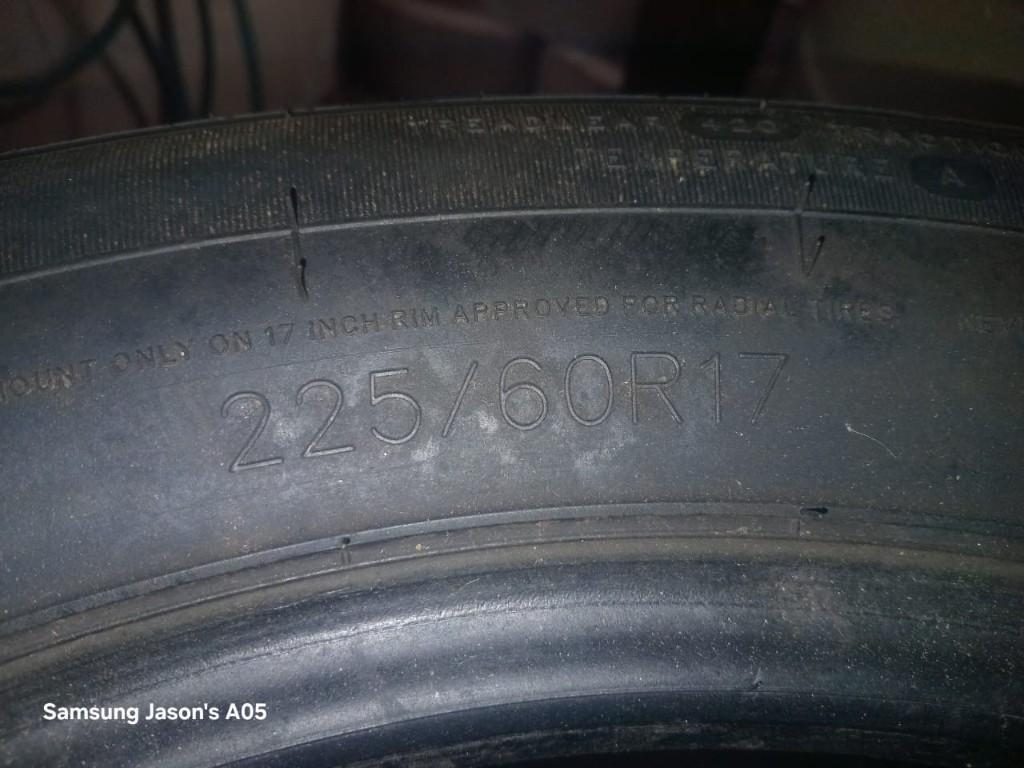 Four Almost New R17 Tyres for Sale in Cape Town - Image 4