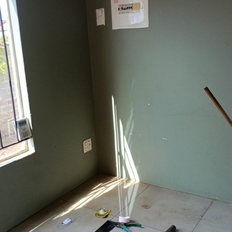 2bedroom House On Rental In Block XX B1 in South Africa - Image 5