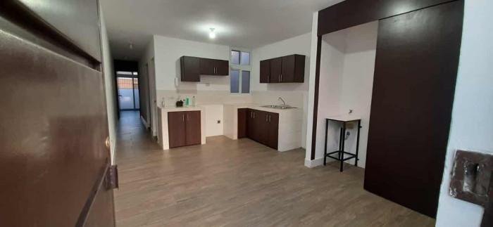 CASA EN CON APARTAMENTOS EN VENTA - CONDOMINIO HACIENDA REAL en Guatemala - Imagen 2