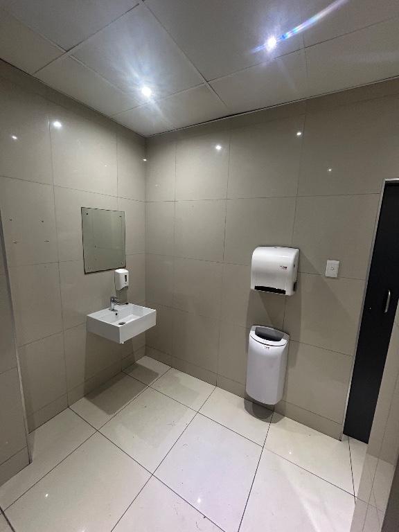 Commercial Property Available for Rent- Springfield Park, Durban in Durban - Image 4