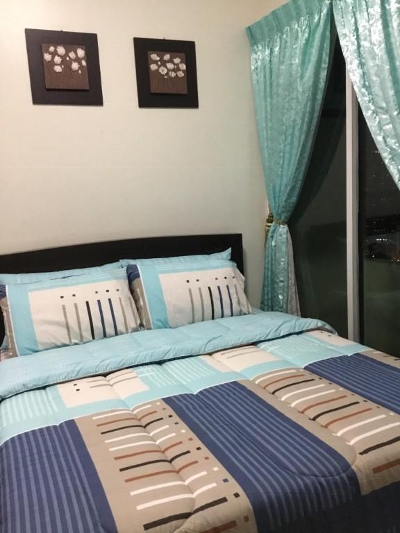 For Rent 2 bedroom with balcony fully furnished in Makati area in Lower Bicutan - Image 7