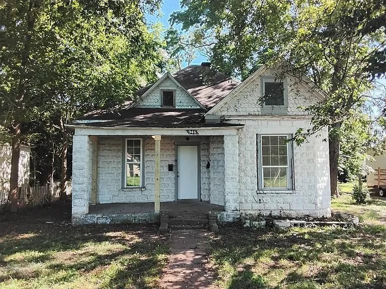 House for Rent in Springfield, Missouri, Ref# 202102520 in Springfield - Image 1