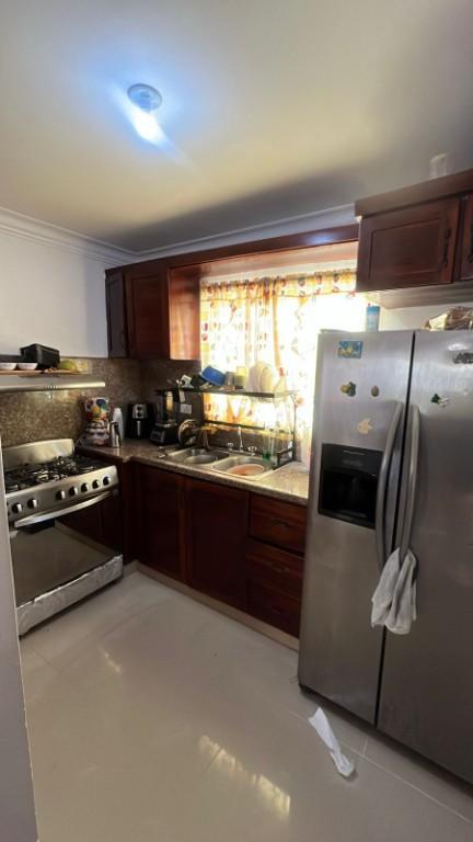 HERMOSO Y LUJOSO APARTAMENTO EN VISTA HERMOSA en la República Dominicana - Imagen 2