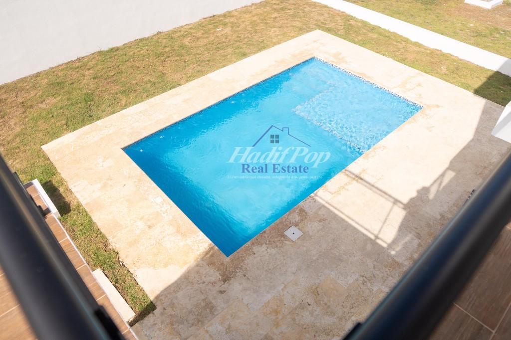 ESPACIOSA VILLA EN VENTA en Imbert - Imagen 4