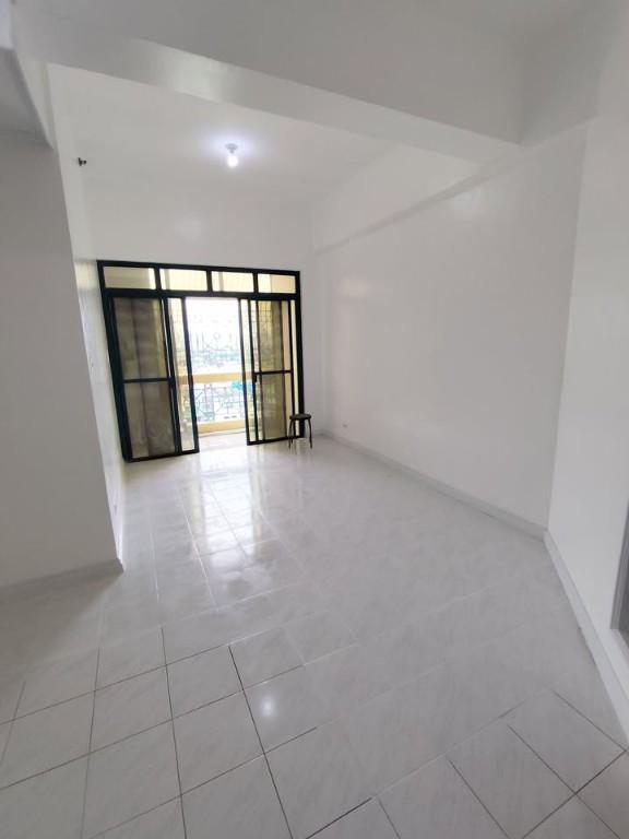Spacious 3-Bedroom Unit for Rent – Prime Location Near LRT1 in Pansol - Image 1