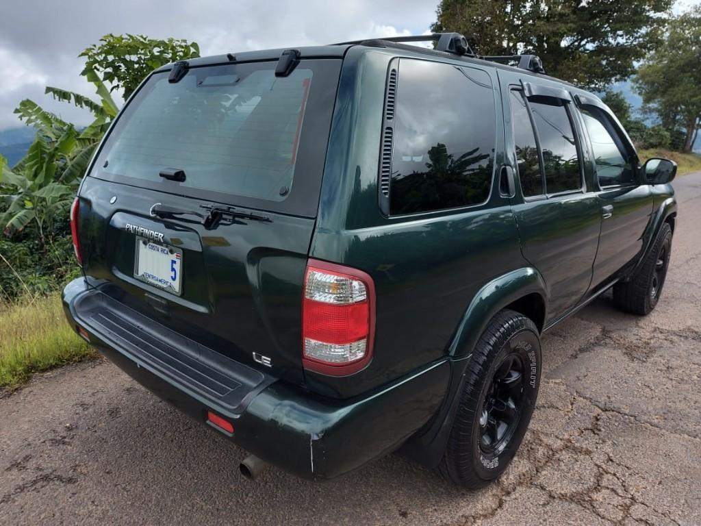 NISSAN PATHFINDER 2004 en Curridabat - Imagen 3